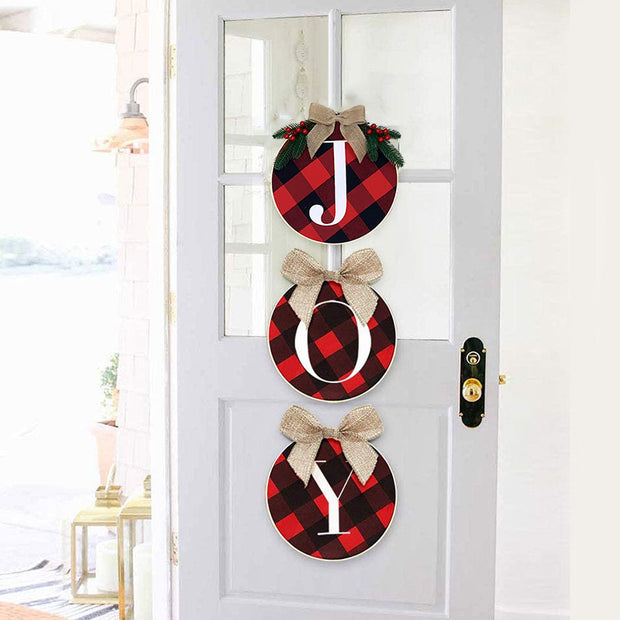 Home staircase arrangement garland